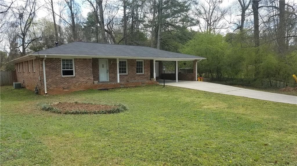 3 bedroom, 1,304 sq ft single family residence sold at 1505 Delia Drive, Decatur, GA 30033