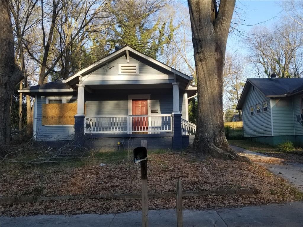 3 bedroom, 1,131 sq ft single family residence sold at 1152 Indale Place, Atlanta, GA 30310