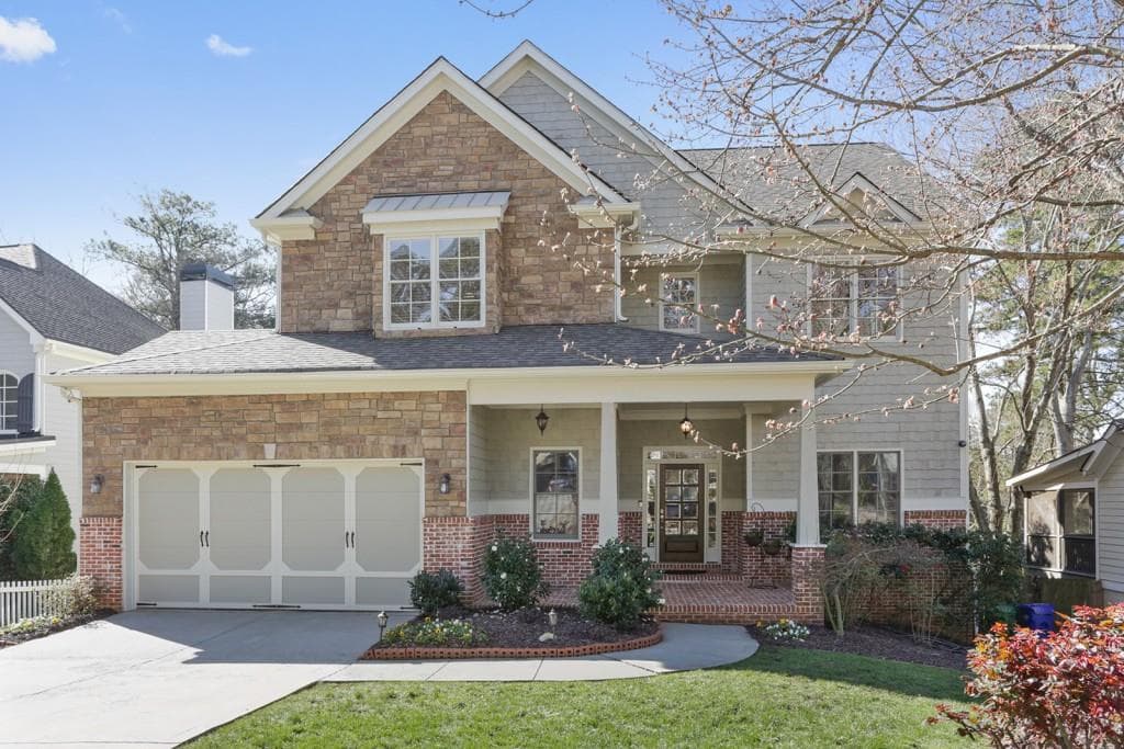 6 bedroom, 3,510 sq ft single family residence sold at 1865 Tobey Road, Brookhaven, GA 30341