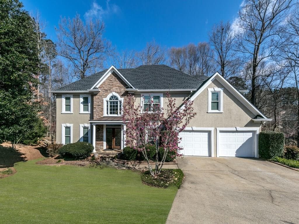 5 bedroom, 4,821 sq ft single family residence sold at 705 Greenway Trace, Woodstock, GA 30189