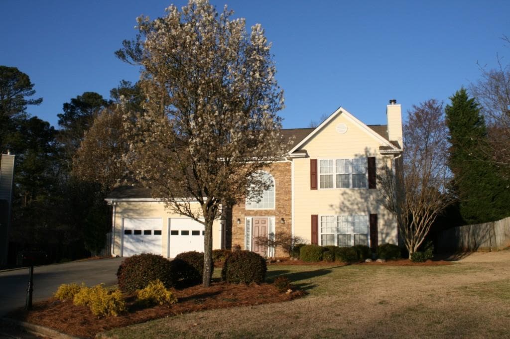 3 bedroom, 2,060 sq ft single family residence sold at 3798 Brushy Ridge Way, Suwanee, GA 30024