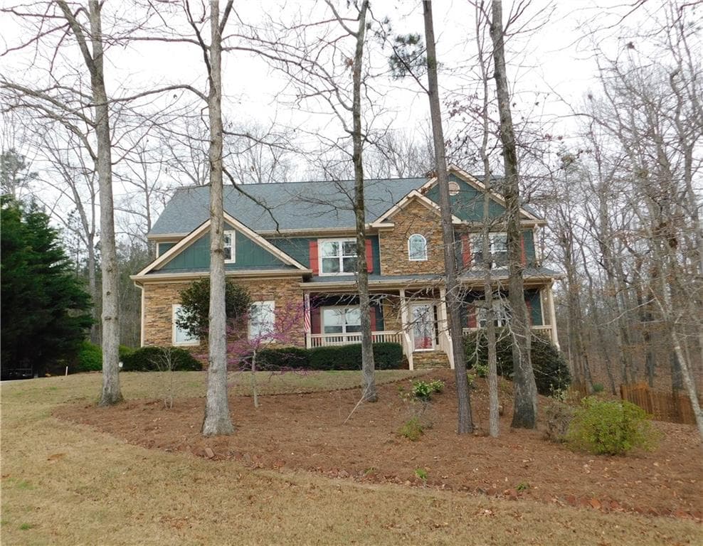 5 bedroom, 4,132 sq ft single family residence sold at 8390 Mossybrook Lane, Douglasville, GA 30135