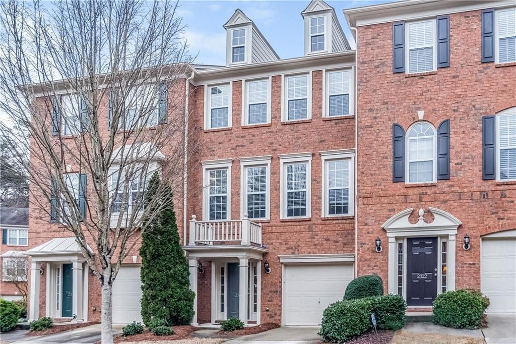 2324 Towneheights Terrace 11, Atlanta, GA 30339 — most recent listing photo