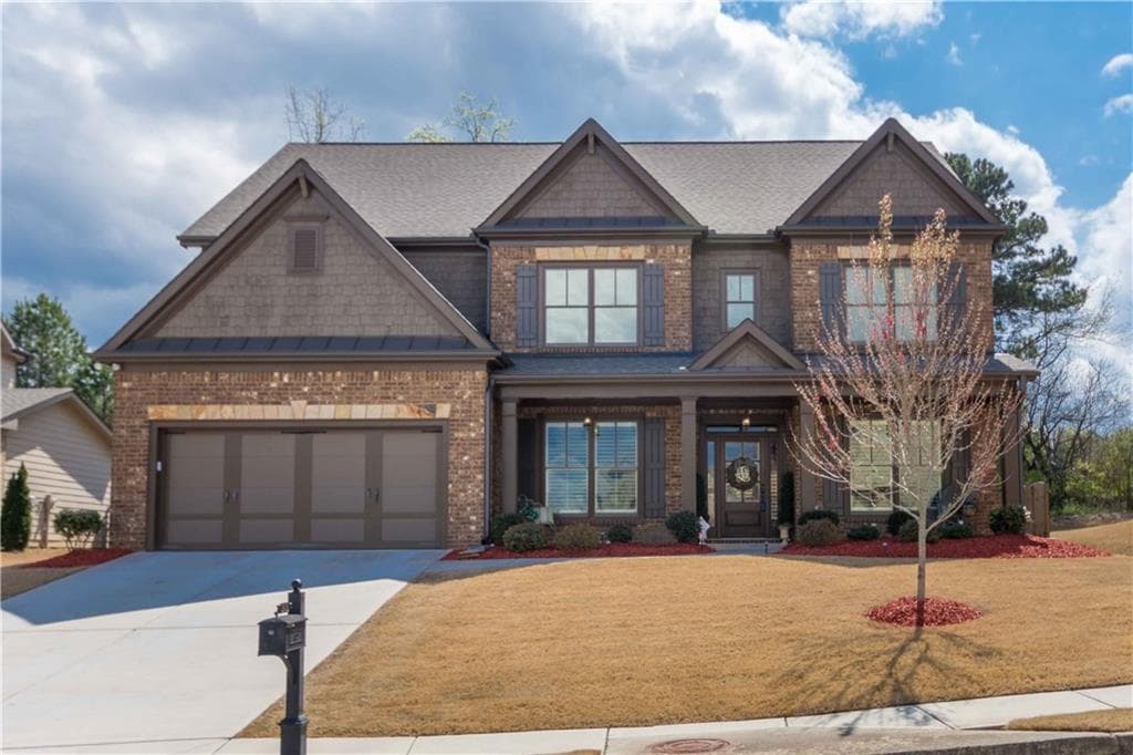 4 bedroom, 3,609 sq ft single family residence sold at 2620 Moon Chase Lane, Buford, GA 30519