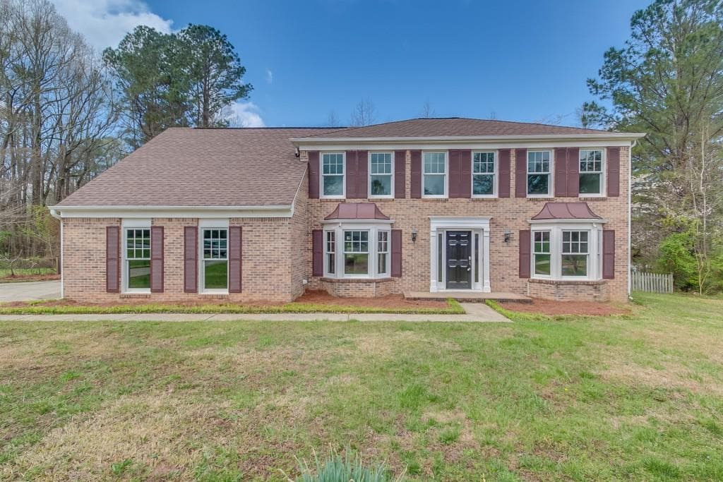 4 bedroom, 2,599 sq ft single family residence sold at 4288 Millhouse Lane, Peachtree Corners, GA 30092