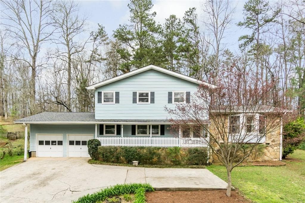 10880 Shallowford Road, Roswell, GA 30075 — most recent listing photo