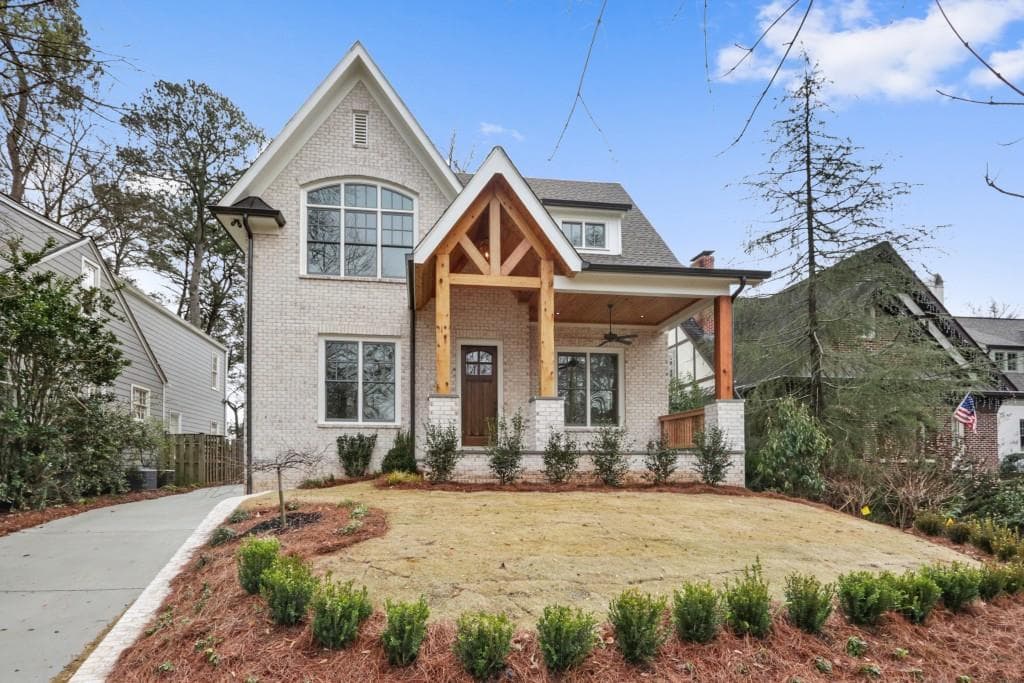 5 bedroom single family residence sold at 2155 Mckinley Road, Atlanta, GA 30318