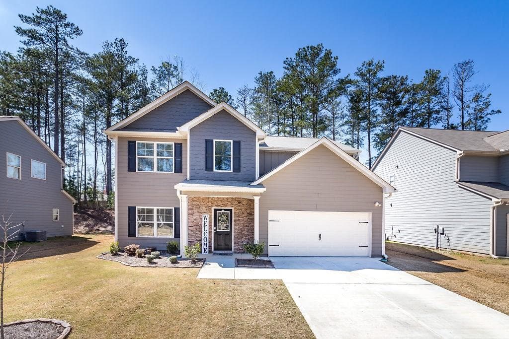 4 bedroom, 2,400 sq ft single family residence sold at 48 Timberland Trace Way, Dallas, GA 30157