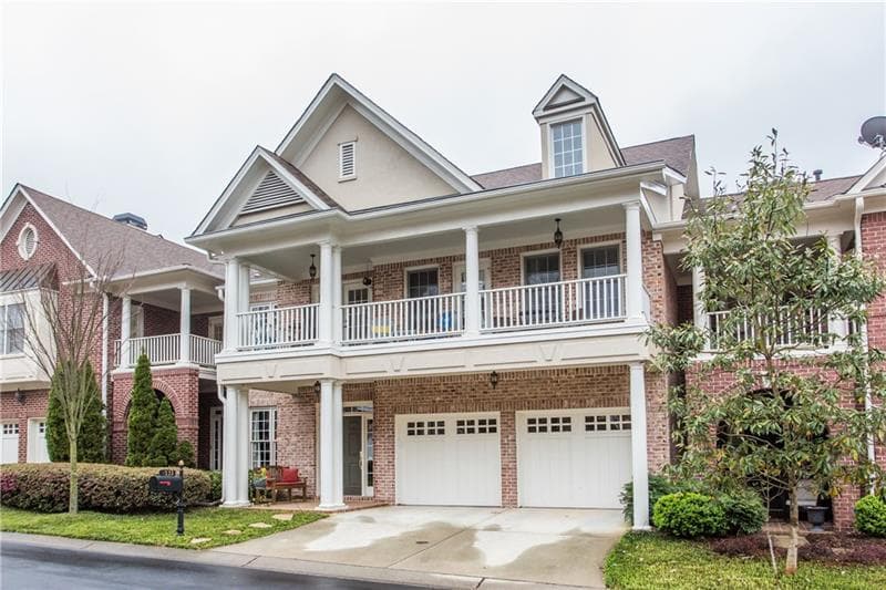 3 bedroom, 3,070 sq ft townhouse sold at 1233 Village Terrace Court, Atlanta, GA 30338