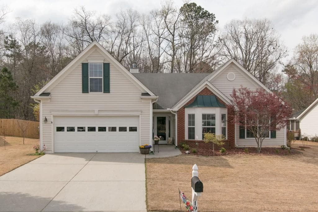 1945 Charleston Oak Circle, Lawrenceville, GA 30043 — most recent listing photo
