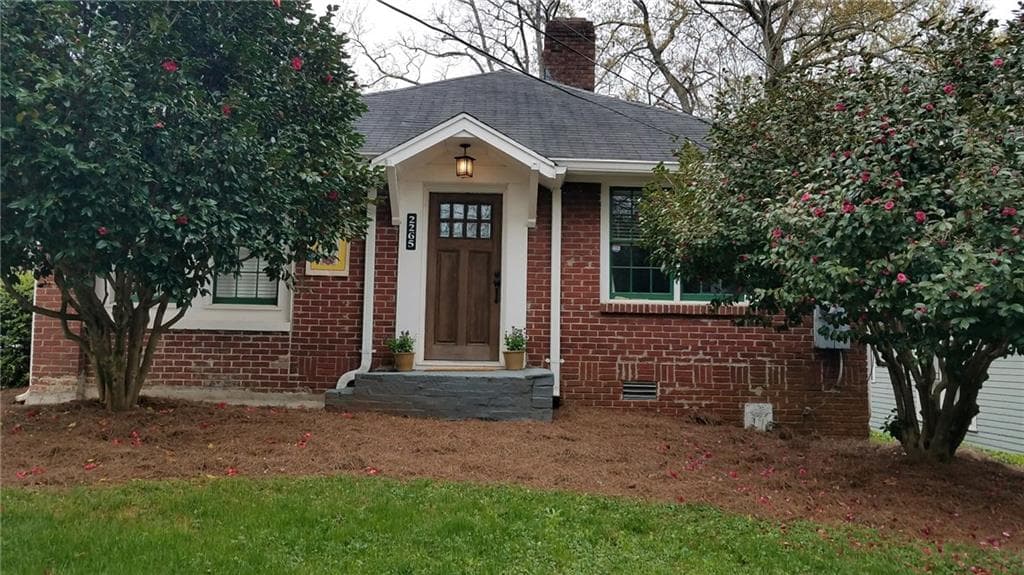 2 bedroom, 1,366 sq ft single family residence sold at 2265 Ridgedale Road, Atlanta, GA 30317