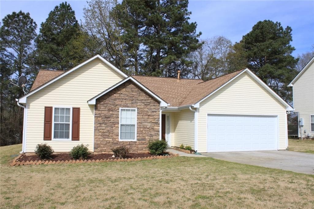737 Rosewood Circle, Jonesboro, GA 30238 — most recent listing photo