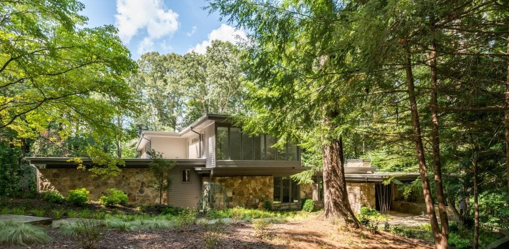 5725 Winterthur Lane, Sandy Springs, GA 30328 — most recent listing photo