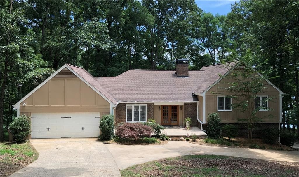 8935 Bridgeview Circle, Gainesville, GA 30506 — most recent listing photo