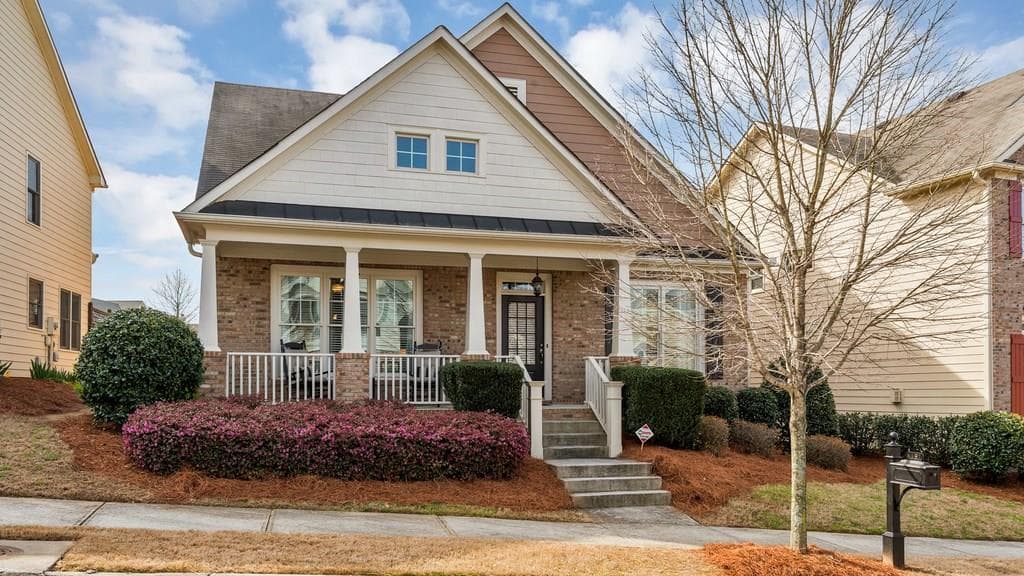 4 bedroom, 2,730 sq ft single family residence sold at 4897 GATHERING Place, Suwanee, GA 30024