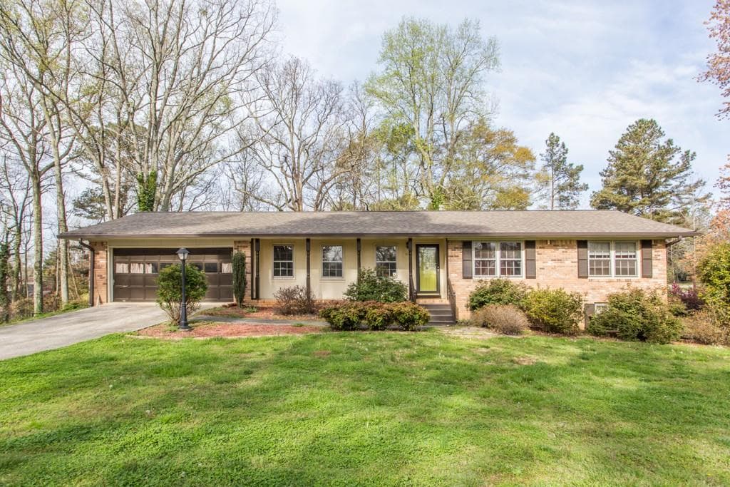 1627 E Kellogg Circle, Douglasville, GA 30134 — most recent listing photo