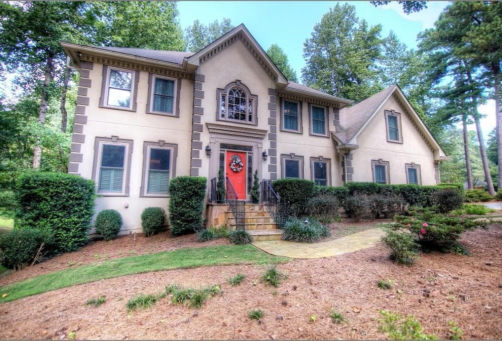 4 bedroom, 3,896 sq ft single family residence sold at 500 Flying Scot Way, Alpharetta, GA 30005