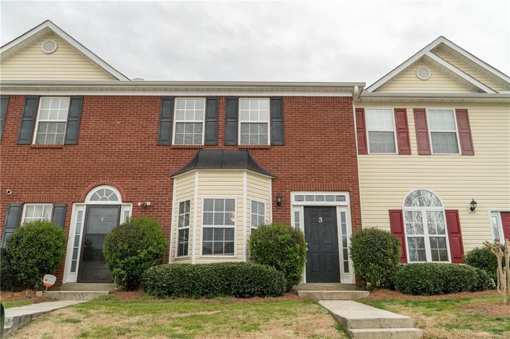 2 bedroom, 1,416 sq ft townhouse sold at 4210 Oakwood Road B3, Oakwood, GA 30566