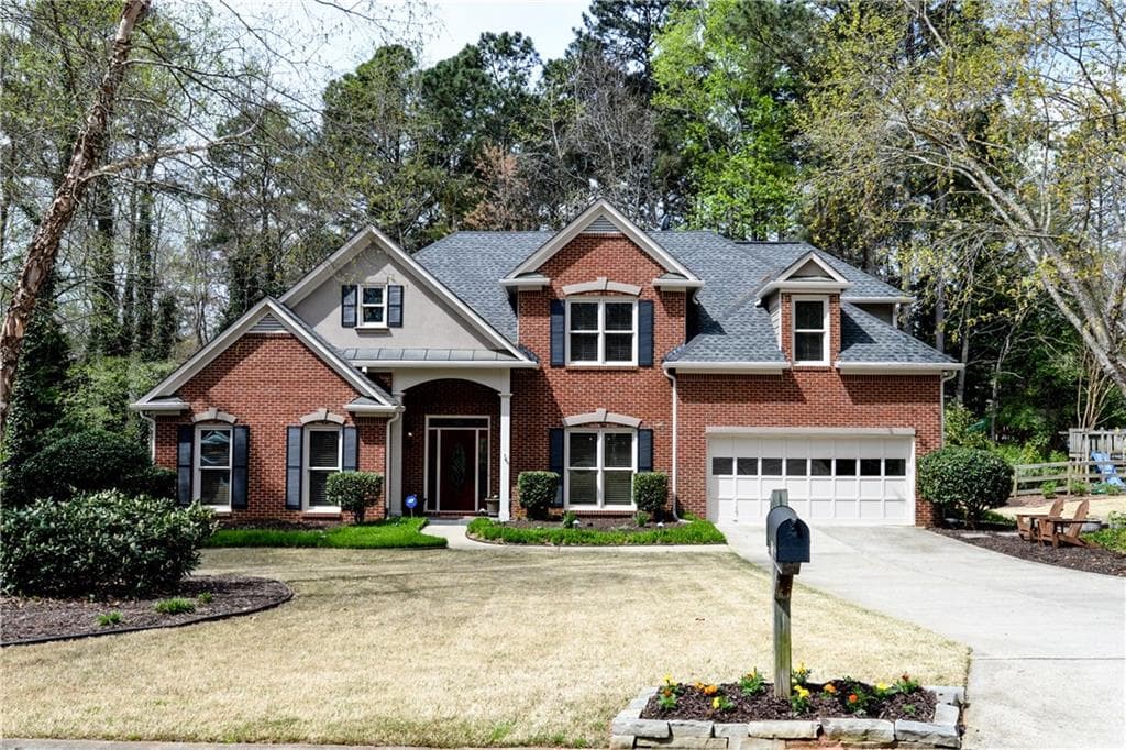 4 bedroom, 2,481 sq ft single family residence sold at 210 Rose Meadow Lane, Alpharetta, GA 30005
