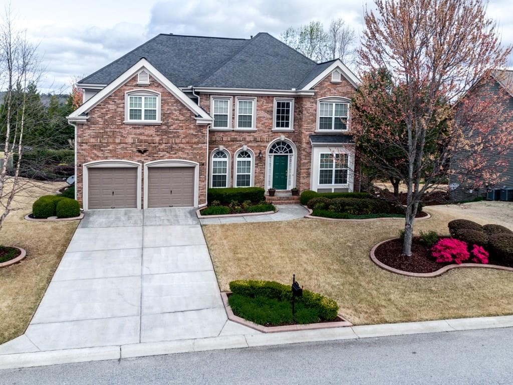 6 bedroom, 4,026 sq ft single family residence sold at 166 Bradshaw Park Drive, Woodstock, GA 30188