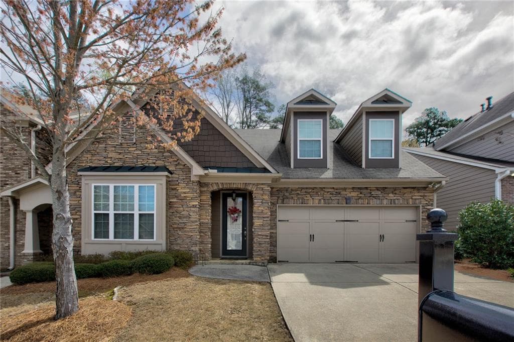 3 bedroom, 1,827 sq ft townhouse sold at 2692 Sardis Chase Court, Buford, GA 30519