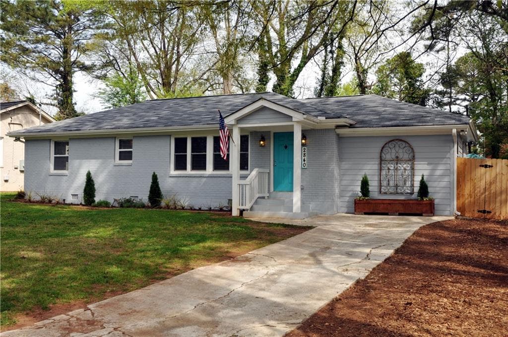 4 bedroom, 1,403 sq ft single family residence sold at 2840 Laguna Drive, Decatur, GA 30032