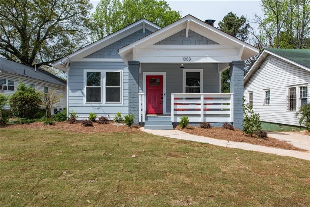 4 bedroom, 1,586 sq ft single family residence sold at 1003 Byron Drive, Atlanta, GA 30310