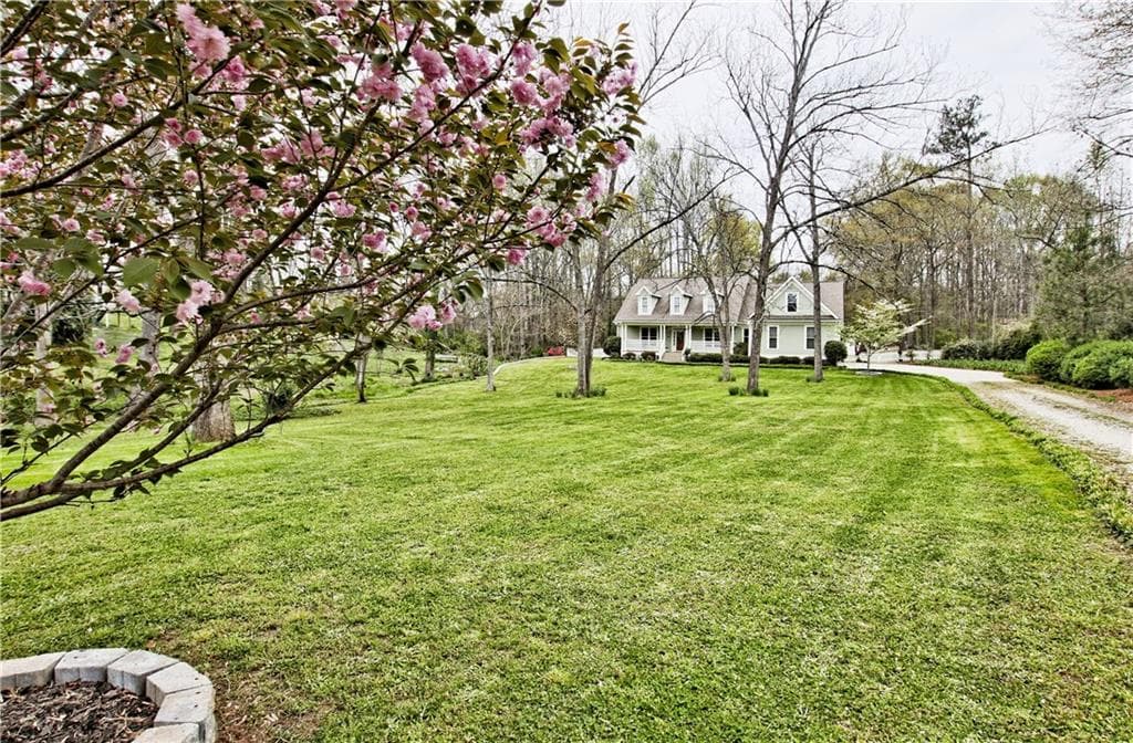 117 E Broad Street, Hoschton, GA 30548 — most recent listing photo