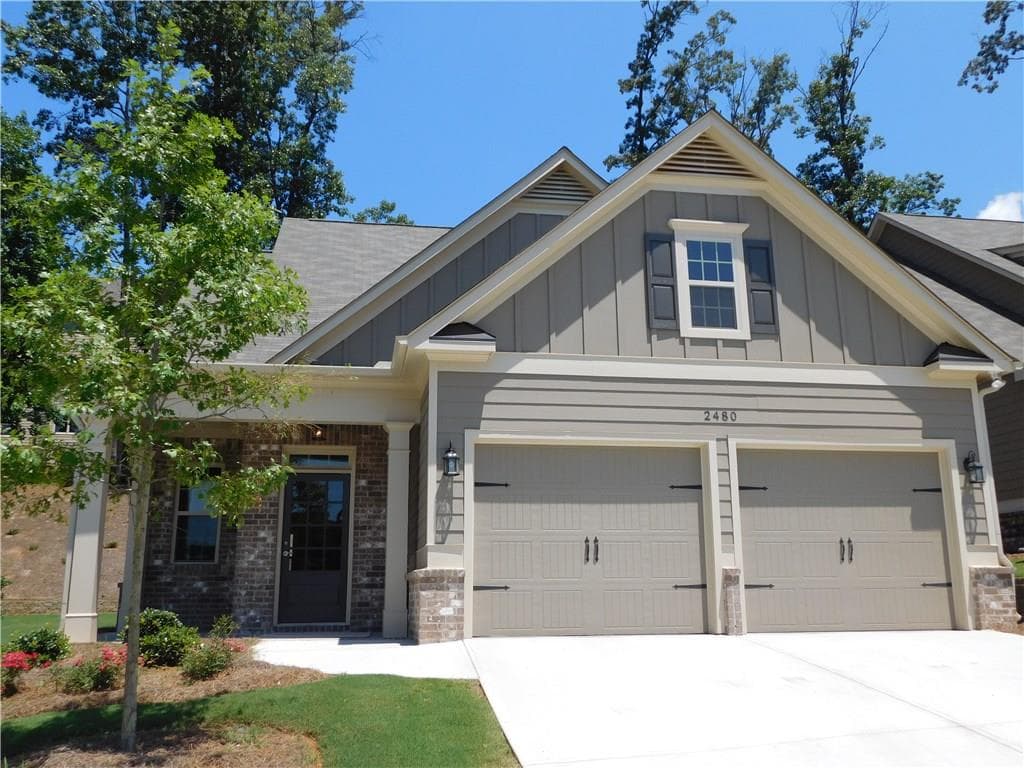 3 bedroom, 2,300 sq ft single family residence sold at 2480 Barrett Preserve Court, Marietta, GA 30064