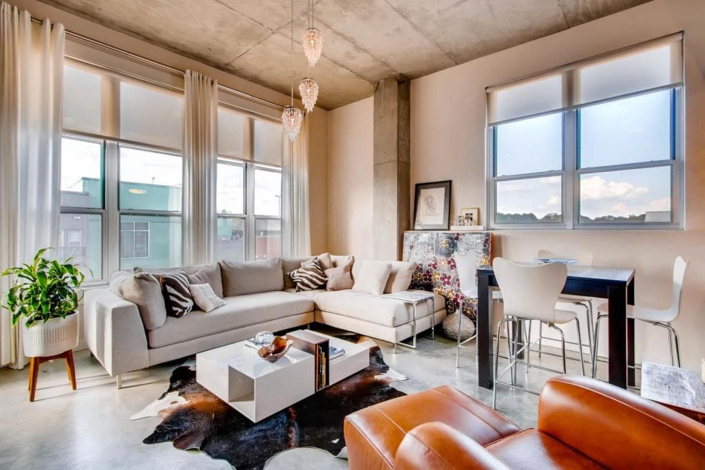 1 bedroom, 930 sq ft condominium sold at 245 N Highland Avenue 420, Atlanta, GA 30307
