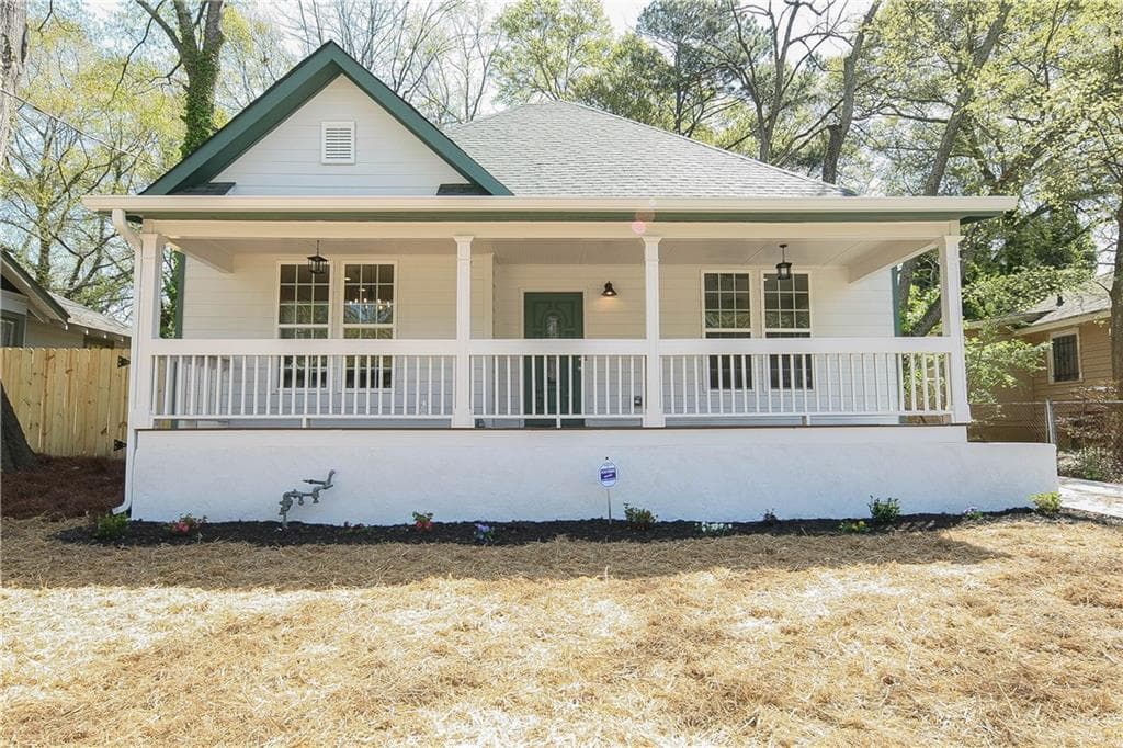 3 bedroom, 1,368 sq ft single family residence sold at 1168 Indale Place, Atlanta, GA 30310
