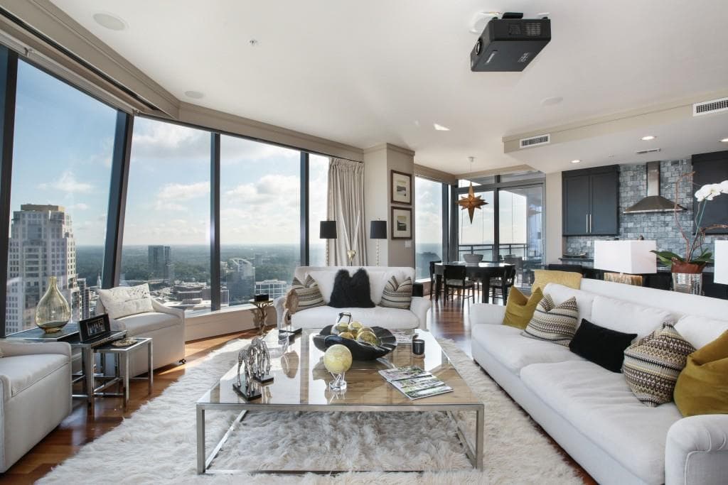 2 bedroom, 3,112 sq ft condominium sold at 3344 Peachtree Road 4002, Atlanta, GA 30326