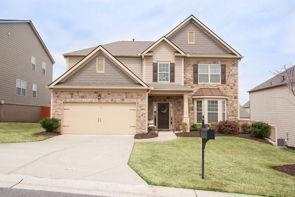 4 bedroom, 2,996 sq ft single family residence sold at 4965 Pont Du Gard Drive, Cumming, GA 30040