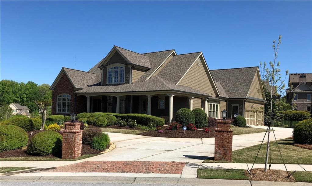 2554 NORTHERN OAK Drive, Braselton, GA 30517 — most recent listing photo