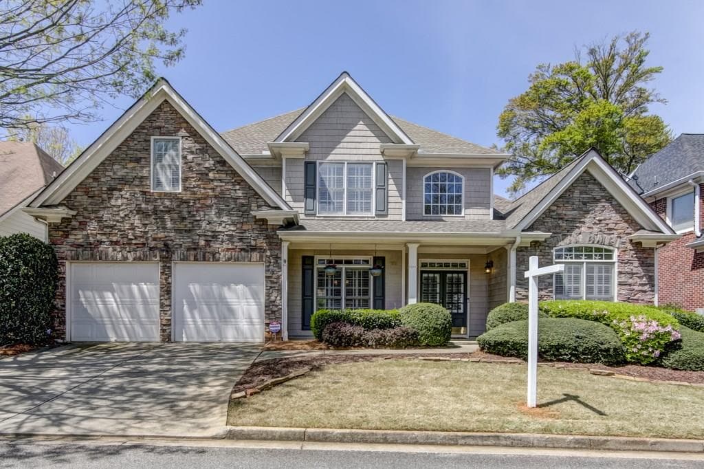 5 bedroom, 3,201 sq ft single family residence sold at 4504 Glenpointe Way, Smyrna, GA 30080