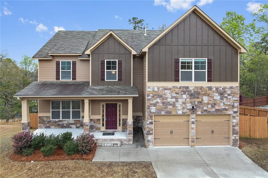 4 bedroom, 2,750 sq ft single family residence sold at 1350 Smoketree Terrace, Suwanee, GA 30024