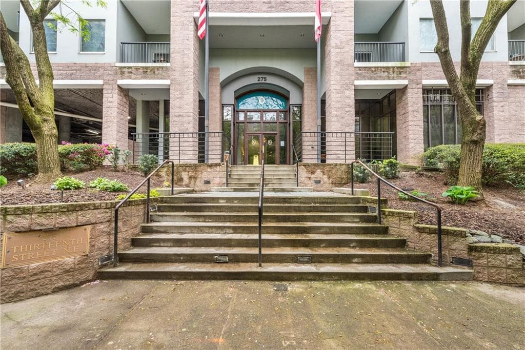 1 bedroom, 765 sq ft condominium sold at 275 13th Street 1003, Atlanta, GA 30309