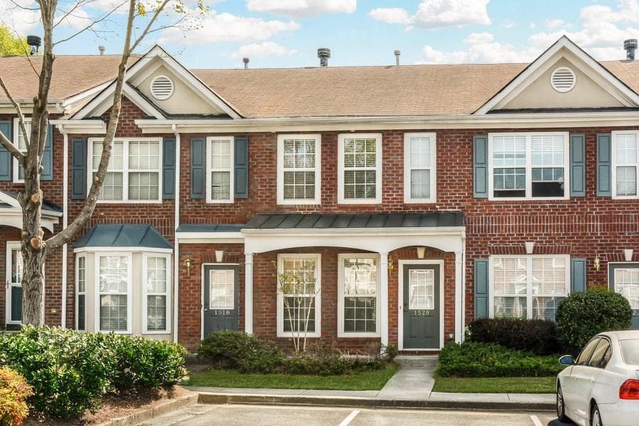1520 Cove Creek Circle, Norcross, GA 30093 — most recent listing photo