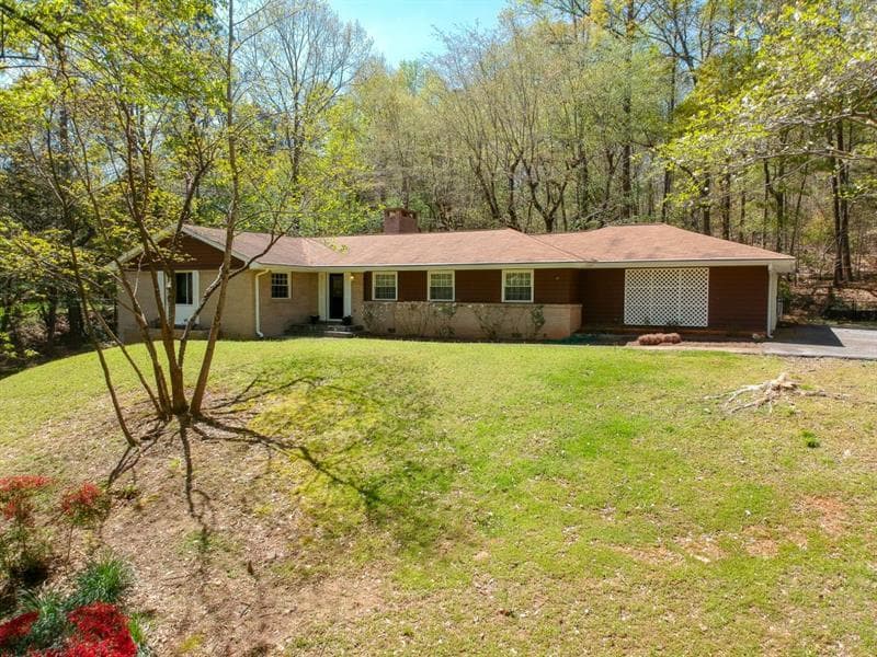 9426 Indian Springs, Roswell, GA 30075 — most recent listing photo