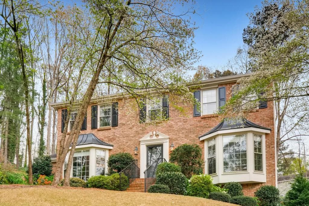 4 bedroom, 2,312 sq ft single family residence sold at 306 Kings Court, Marietta, GA 30067