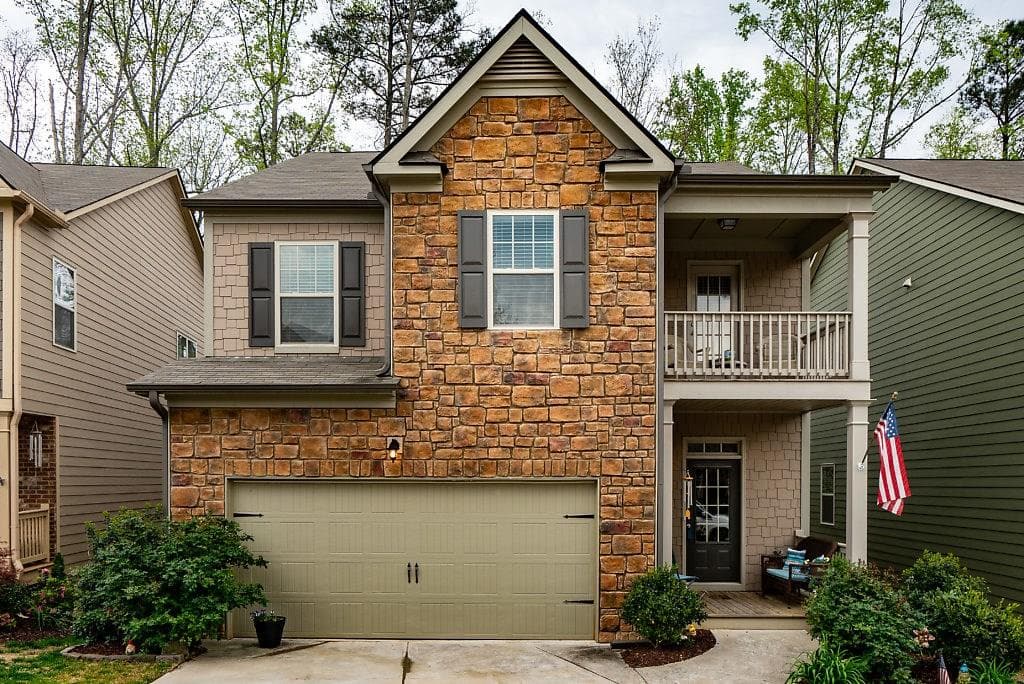 4 bedroom, 2,686 sq ft single family residence sold at 287 Shaw Drive, Acworth, GA 30102