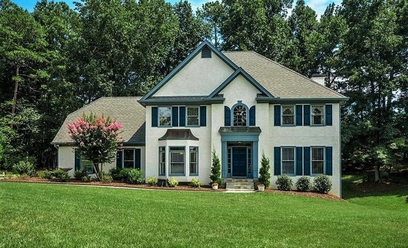 5 bedroom, 3,607 sq ft single family residence sold at 1070 Swan Mill Court, Suwanee, GA 30024