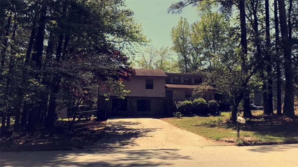 576 Meadows Court, Riverdale, GA 30274 — most recent listing photo