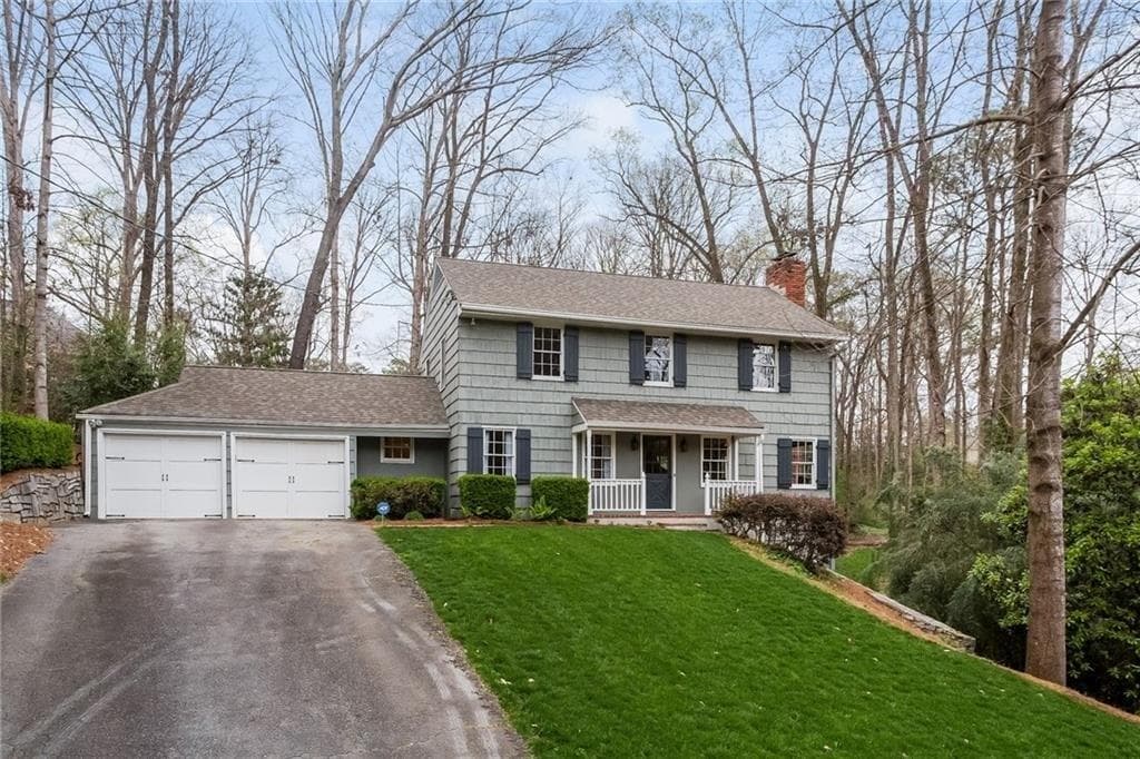 4 bedroom, 2,167 sq ft single family residence sold at 4665 Bryn Mawr Circle, Atlanta, GA 30327