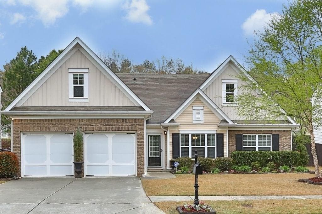 4 bedroom, 1,826 sq ft single family residence sold at 2441 Southhaven Lane, Buford, GA 30519
