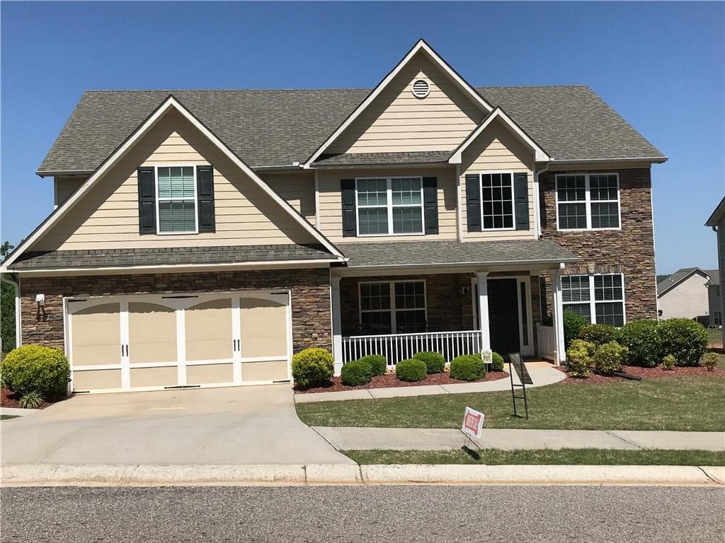 5 bedroom, 2,956 sq ft single family residence sold at 748 Sandstone Trail, Jefferson, GA 30549
