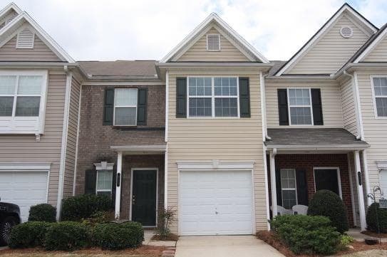 3 bedroom, 1,639 sq ft townhouse sold at 415 Jasmine Court, Cumming, GA 30040