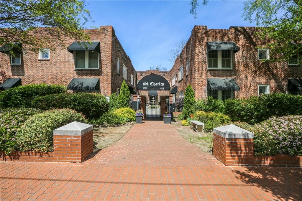 1 bedroom, 706 sq ft condominium sold at 1026 Saint Charles Avenue 11, Atlanta, GA 30306