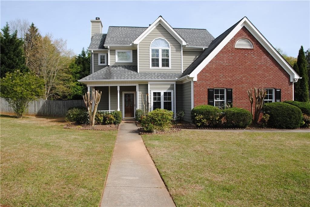 3 bedroom, 1,705 sq ft single family residence sold at 2525 Falcon Chase Court, Suwanee, GA 30024