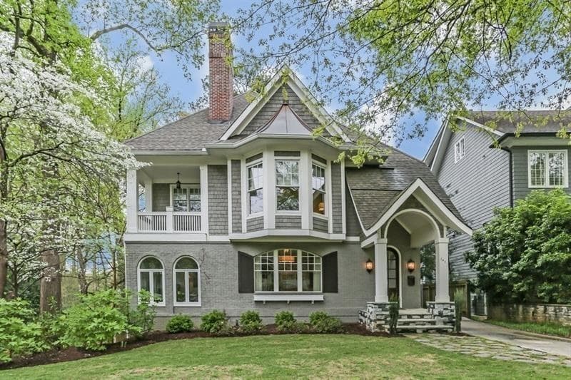 4 bedroom, 3,860 sq ft single family residence sold at 141 Huntington Road, Atlanta, GA 30309